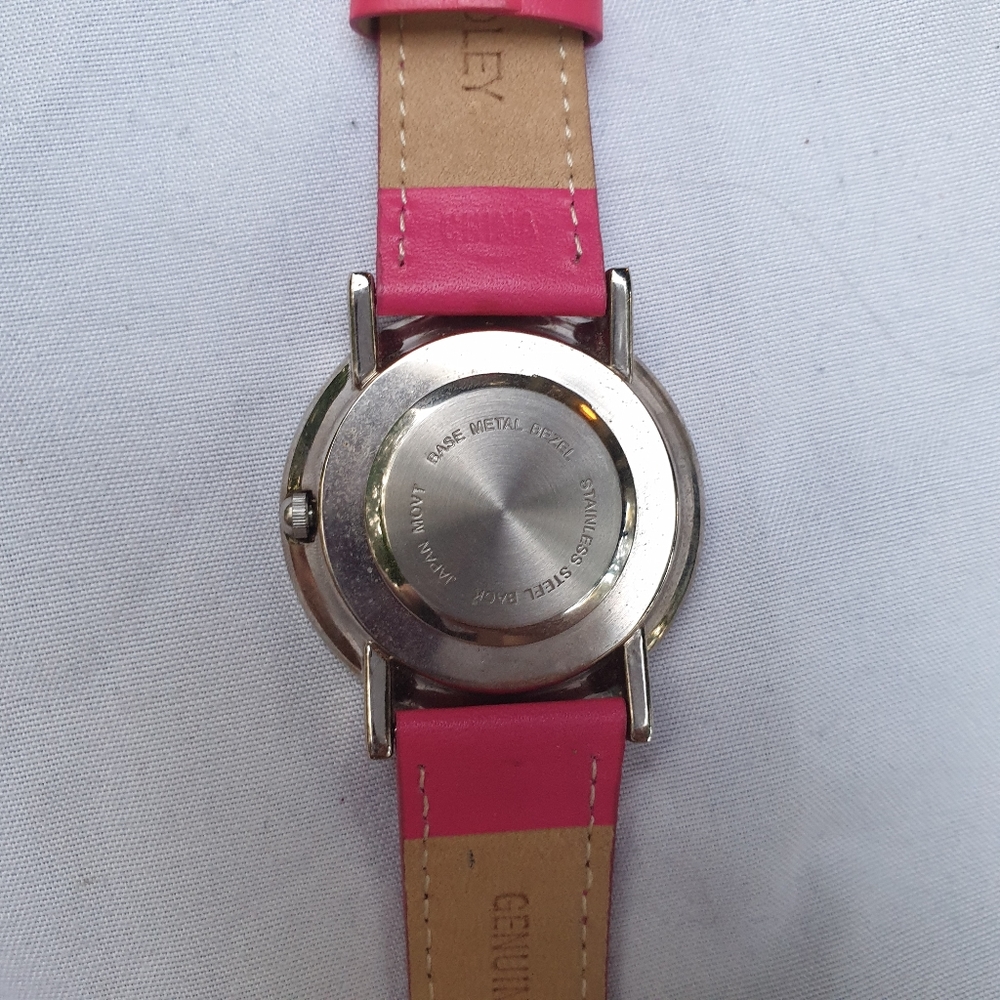 Vera Bradley Very Berry Paisley pink watch - Picture 4 of 5